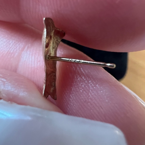 14k gold earrings, I accept offers, I have a lot of jewelry - Picture 3 of 5